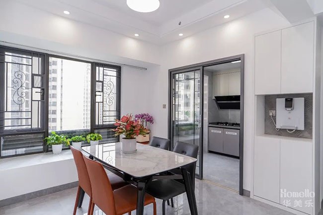 154㎡現(xiàn)代簡約，軟硬裝合理搭配塑造高級感，顏值與實用度并重